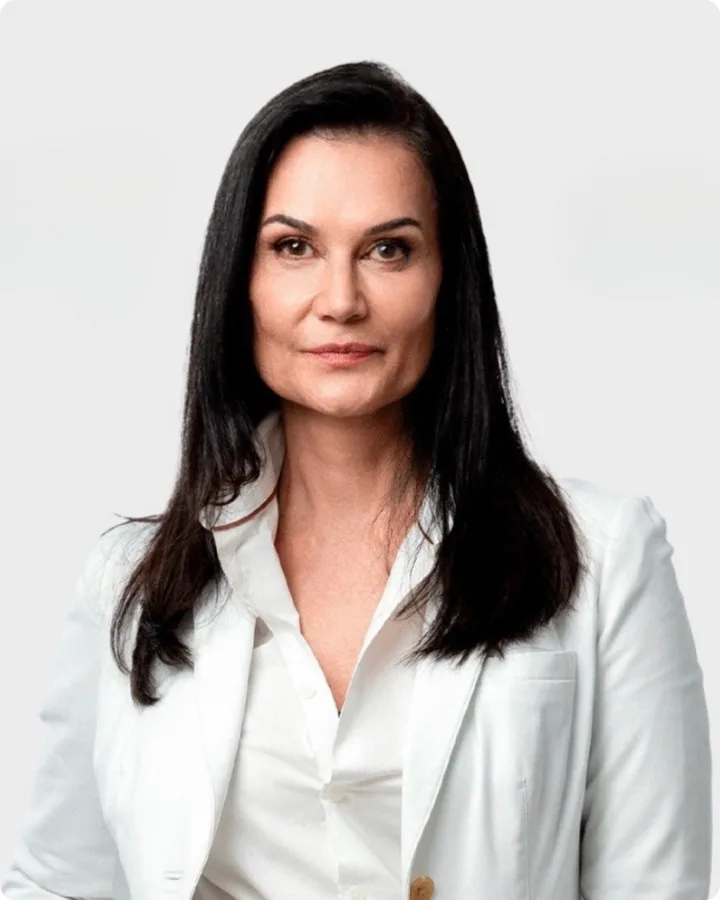 Adriana Maia Lenzi